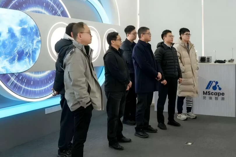 外交部原副部长乐玉成到访灵境智源参观交流